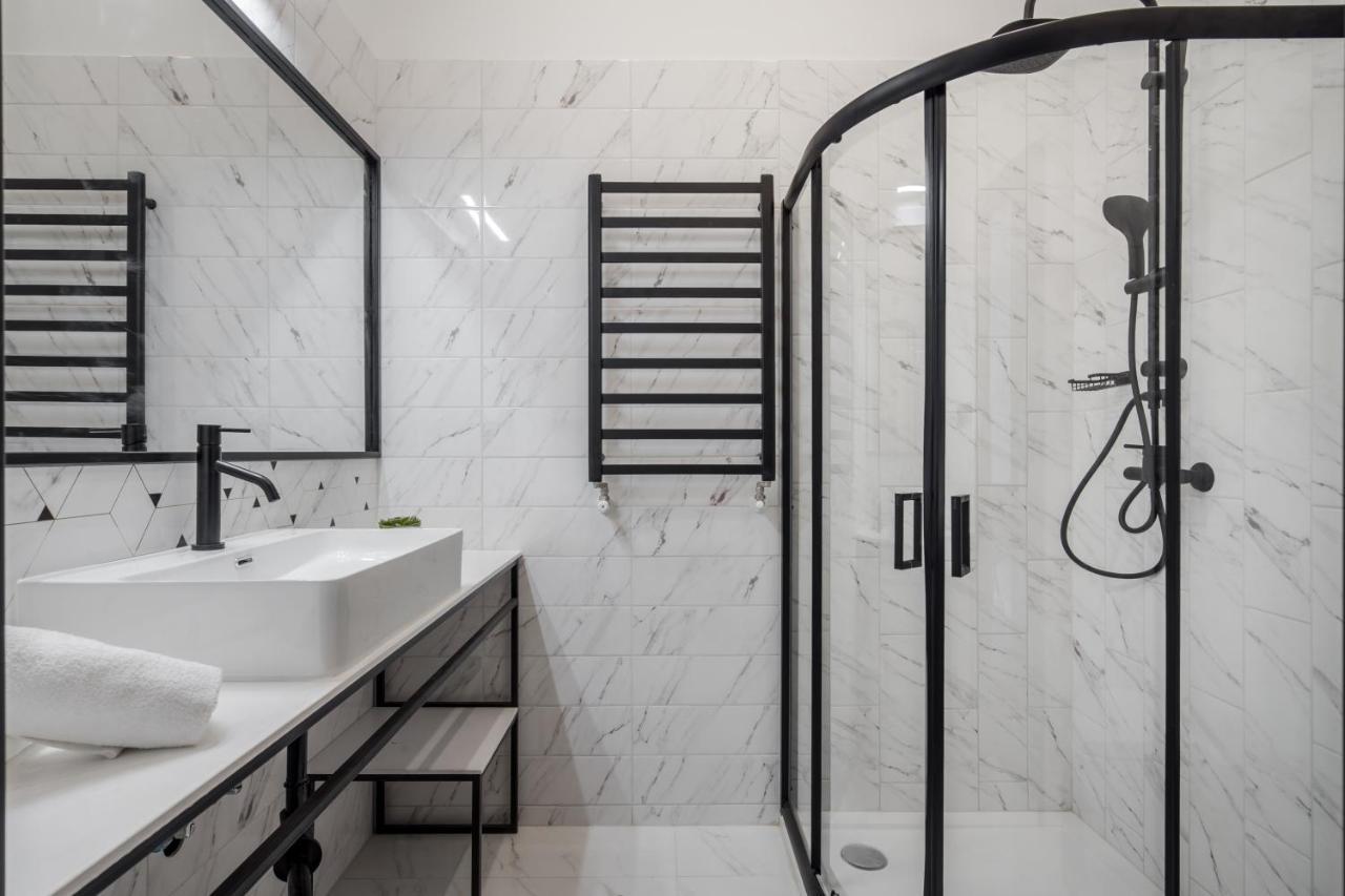 Astoria Boutique Suites- Best Location By Bqa Budapest Kültér fotó