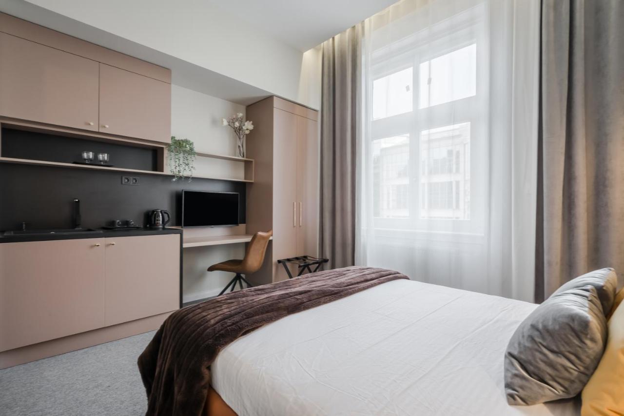 Astoria Boutique Suites- Best Location By Bqa Budapest Kültér fotó