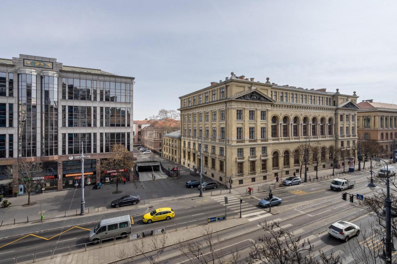 Astoria Boutique Suites- Best Location By Bqa Budapest Kültér fotó