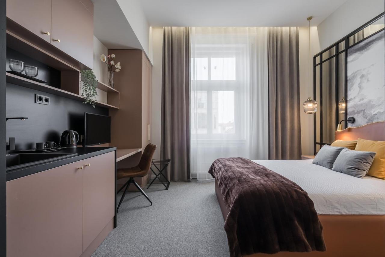 Astoria Boutique Suites- Best Location By Bqa Budapest Kültér fotó
