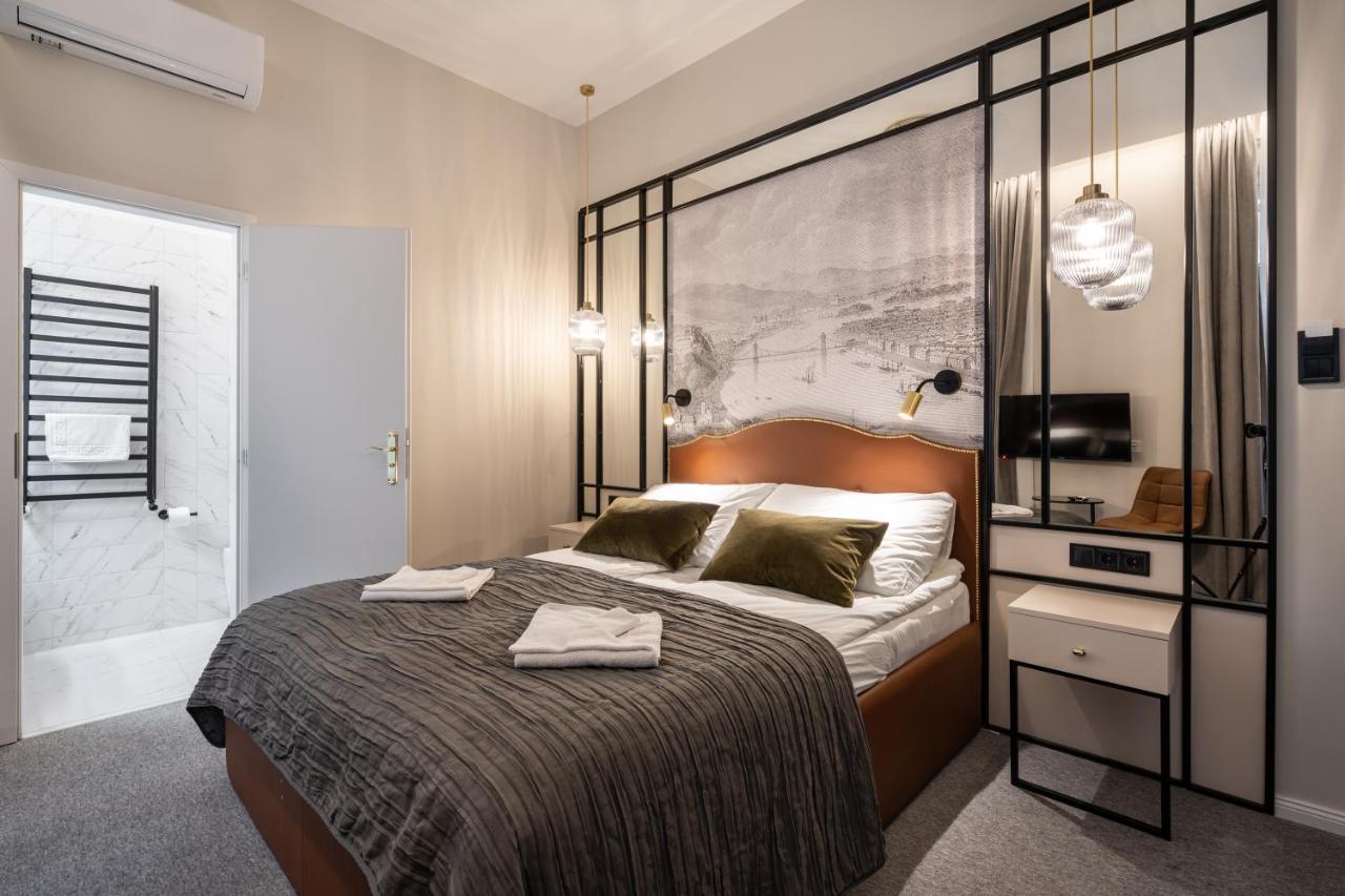 Astoria Boutique Suites- Best Location By Bqa Budapest Kültér fotó