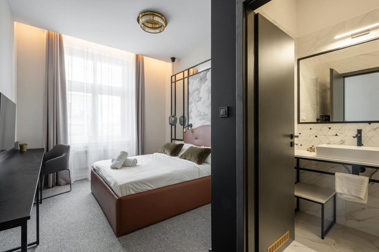 Astoria Boutique Suites- Best Location By Bqa Budapest Kültér fotó