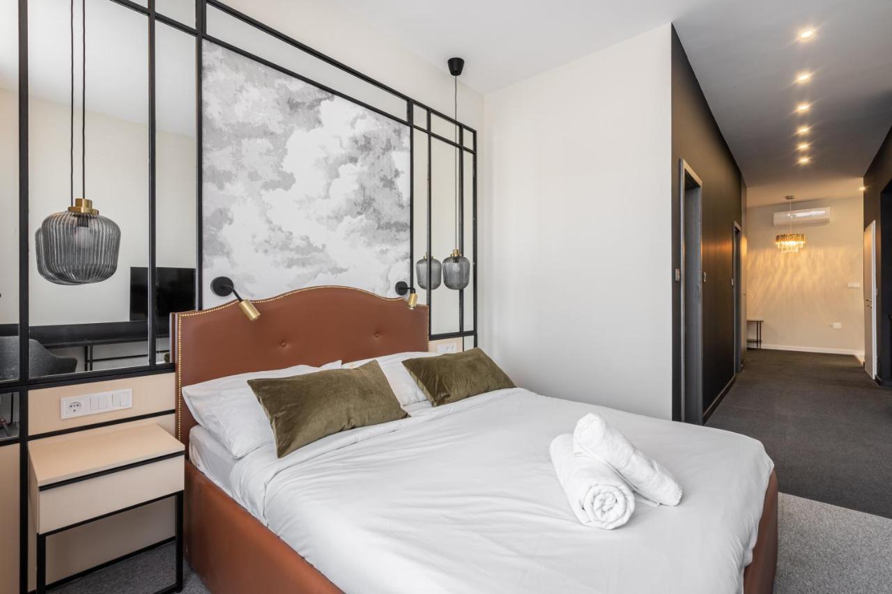 Astoria Boutique Suites- Best Location By Bqa Budapest Kültér fotó